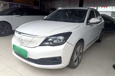 Dongfeng Aeolus E70