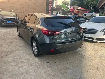 Mazda 3 Axela