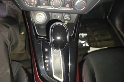 Nissan Lannia