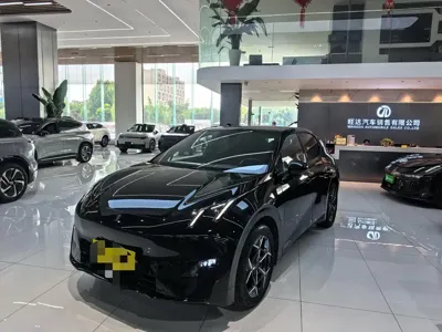 Lynk & Co Z20