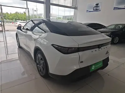 Arcfox Alpha S5