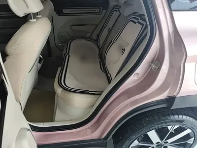 Geely ICON