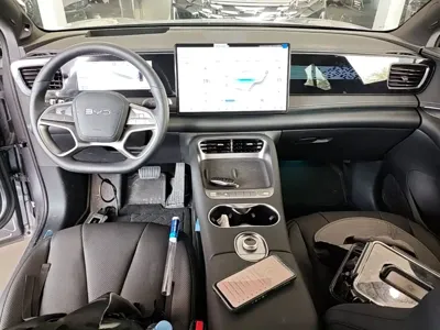BYD 海狮06