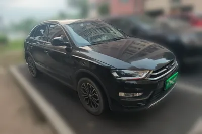 Zotye SR7