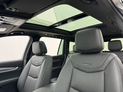 Cadillac XT6