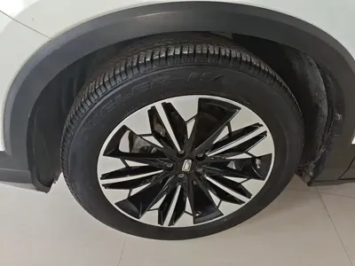 Bestune T77