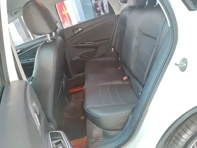 Jetta VS5