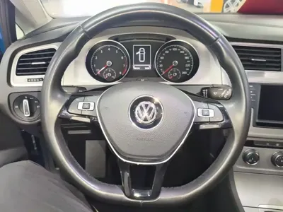 Volkswagen Golf (Import)