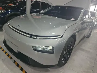 Xpeng P7