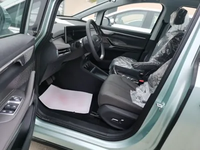 SAIC MAXUS Dajia 7