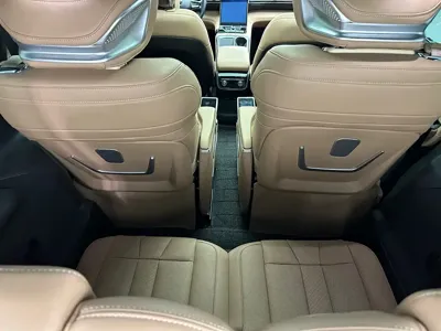 Nio ES8