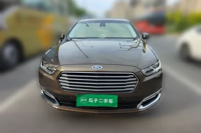 Ford Taurus