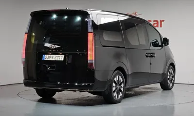 Hyundai Staria