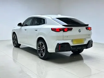BMW X2 (Import)