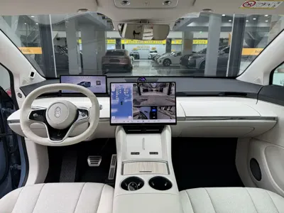 智界 Zhijie R7