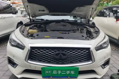 Infiniti Q50L