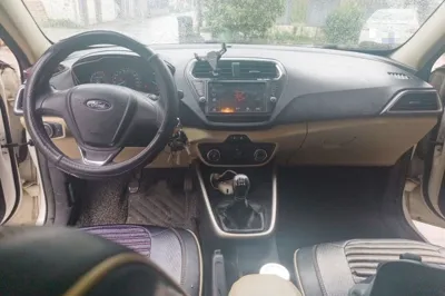 Ford Escort