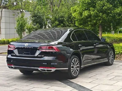 Volkswagen Phideon