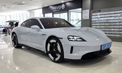 Porsche Taycan