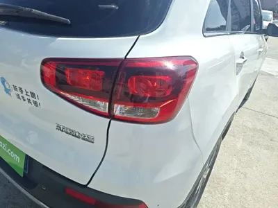 Kia KX3