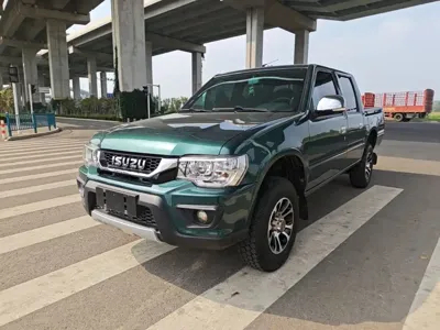 Isuzu T17