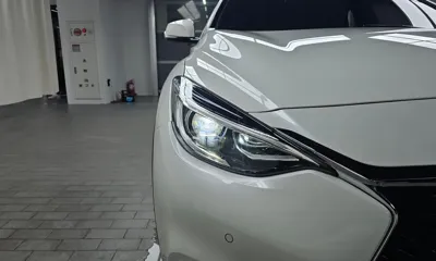 Infiniti Q30