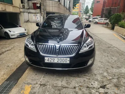 Hyundai Equus