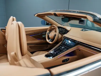 Astonmartin DB12