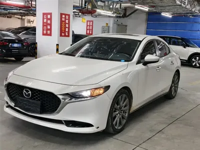 Mazda 3 Axela