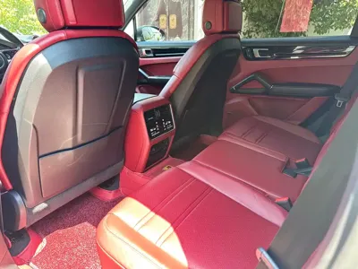 Porsche Cayenne Hybrid