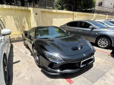 Ferrari F8