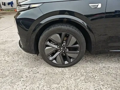 Li Auto Li L7