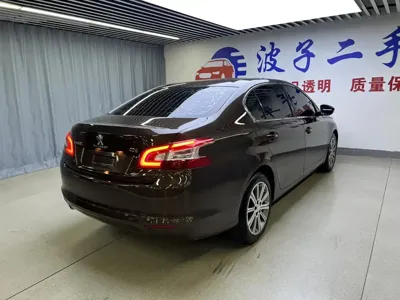 Peugeot 408