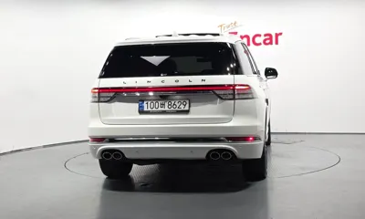 Lincoln Aviator