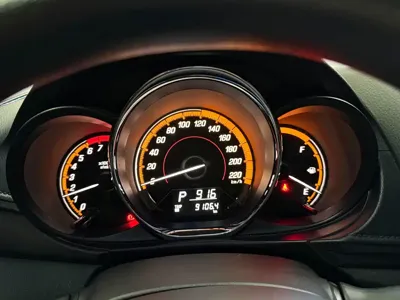 Toyota Yaris L