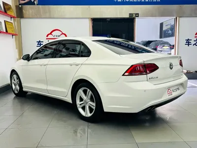 Volkswagen Lamando