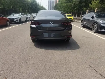 Mazda 3 Axela