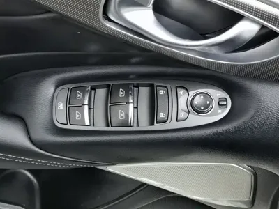 Infiniti Q50L