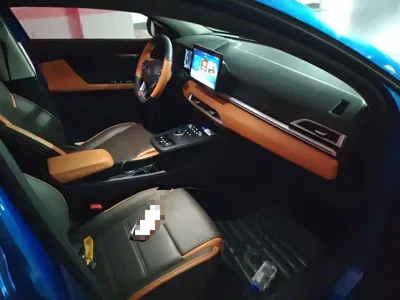 BYD e2