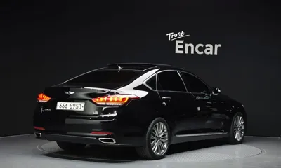 Hyundai Genesis