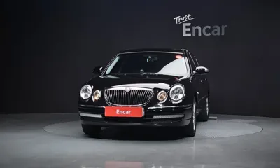 Kia Opirus