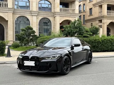BMW M4