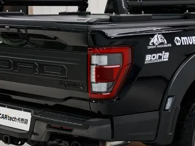 Ford F-150 Raptor