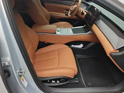 BYD 汉L