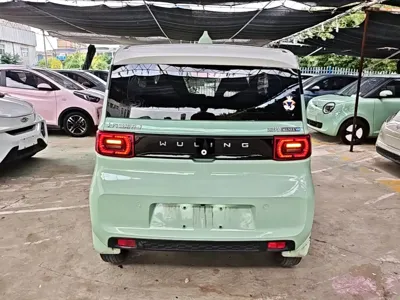 Wuling MINIEV