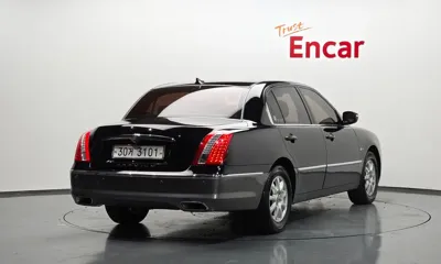 Kia Opirus