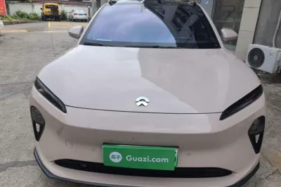 Nio ET5