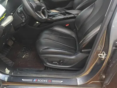 Roewe i5