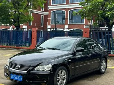 Toyota Reiz