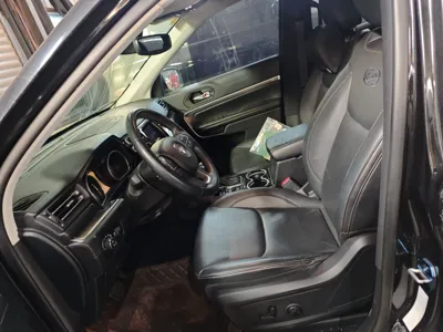 Jeep Grand Commander